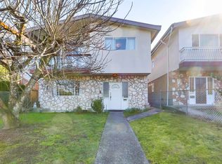 4676 Reid St, Vancouver, BC V5R 3Y6