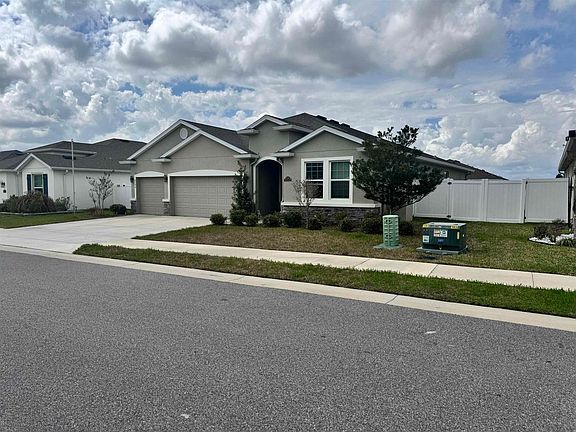 3rd image of 8296 SW 57th Ct