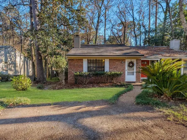 2137 Victory Garden Ln, Tallahassee, FL 32301