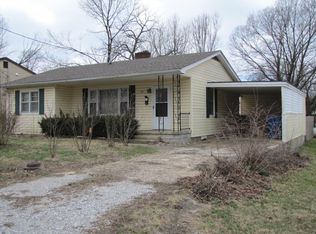 507 S Phelps St, Houston, MO 65483