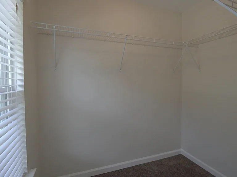 38 Griffin Rd — Photo 28