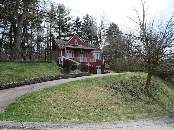 2nd image of 7191 Park Manor Pl