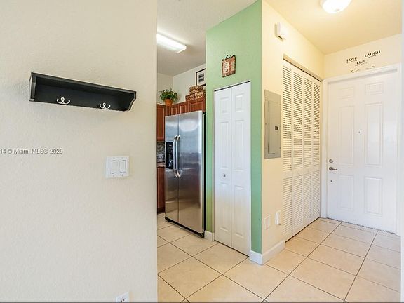5th image of 2935 SE 1st Dr