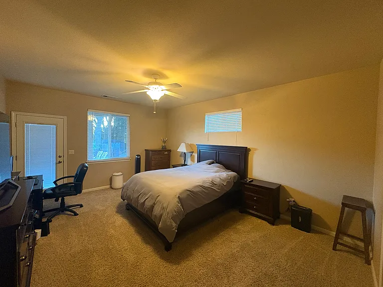 4888 Lofty Oak Dr — Photo 9