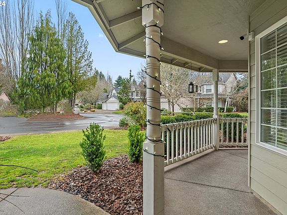 5th image of 3802 SE 179th Ave