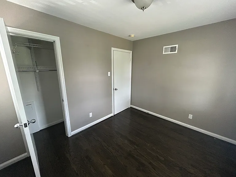 7521 Hoover Ave — Photo 16