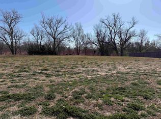 6131 Edgewater Dr, Woodward, OK 73801