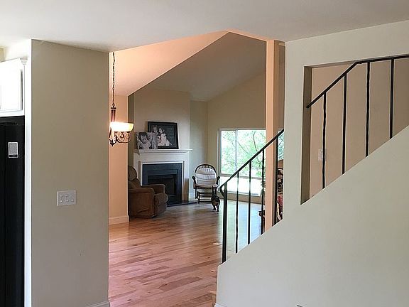 3rd image of 5856 Esrig Way