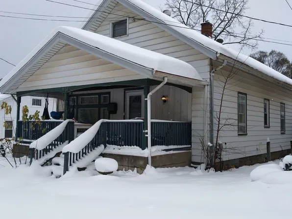 1152 Richmond St NW, Grand Rapids, MI 49504