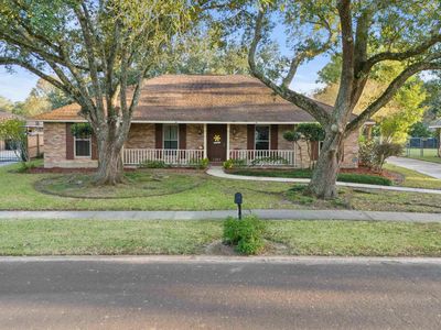 1124 Stoneleigh Dr, Baton Rouge, LA, 70808