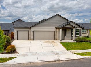 3650 SW Pumice Pl, Redmond, OR 97756