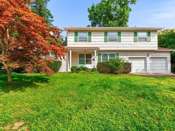 44 Ransom Avenue, Sea Cliff, NY 11579
