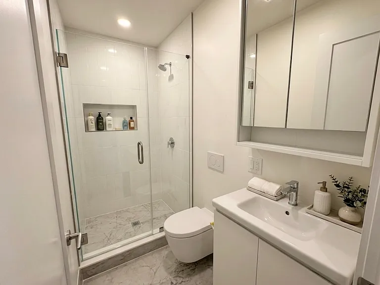 1086 Commonwealth Ave #3 — Photo 4