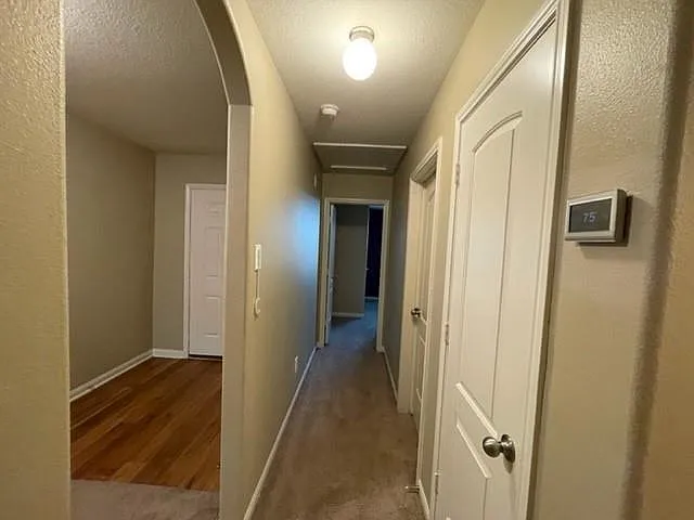 4 bed, 2.0 bath, 1672 sqft, $1,950 — Photo 4