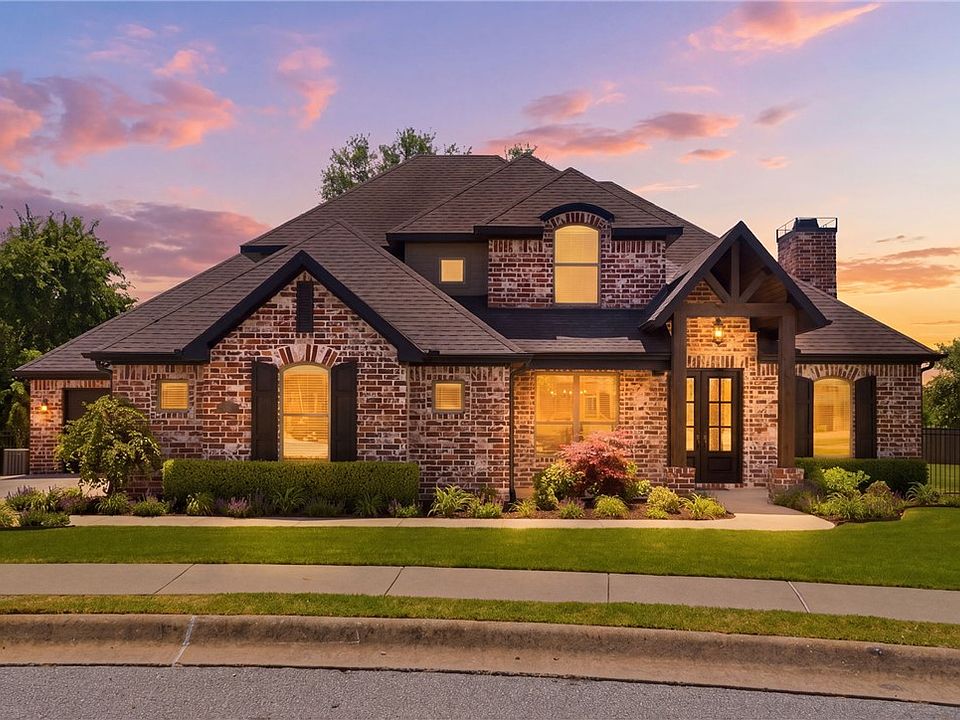 1st image of 201 Grimsdell Cir