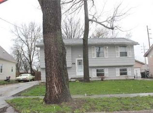 1536 E 17th Ct, Des Moines, IA 50316