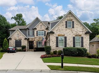 5681 Autumn Flame Dr, Braselton, GA 30517