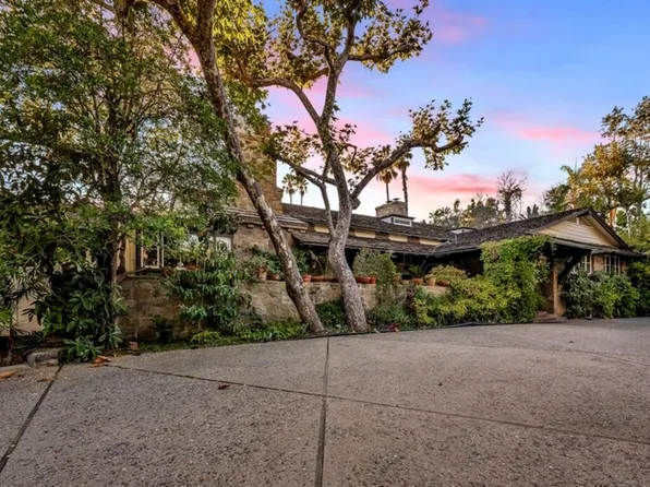 829 N Whittier Dr, Beverly Hills, CA 90210