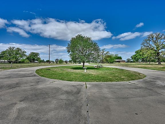 2nd image of 350 Owl Creek Rd