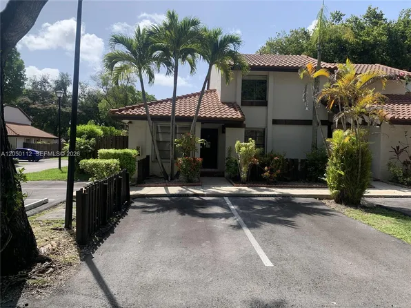 13234 SW 111th Ter APT 4-1, Miami, FL 33186