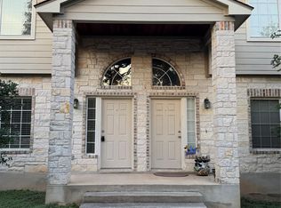 9 Deerfield Dr APT B, Wimberley, TX 78676