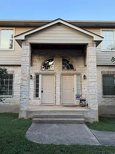 9 Deerfield Dr #B Photo 1