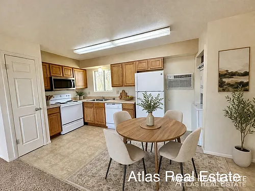 1940 W Yampa St #B Photo 1 1940 W Yampa St #B Photo 1