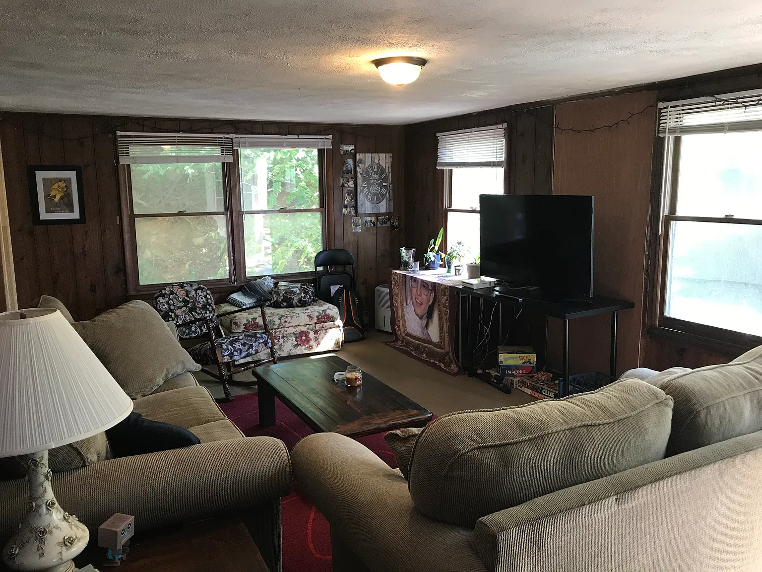 4 bed, 1600 sqft, $3,200 — Photo 3