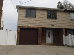 117 Armstrong Ave, Staten Island, NY 10308