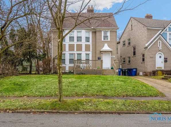 2111 Kensington Rd, Toledo, OH 43607