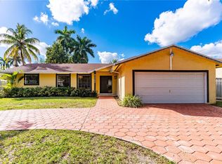 10540 SW 142nd Ave, Miami, FL 33186