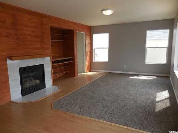 5th image of 403 E Cattail Ct