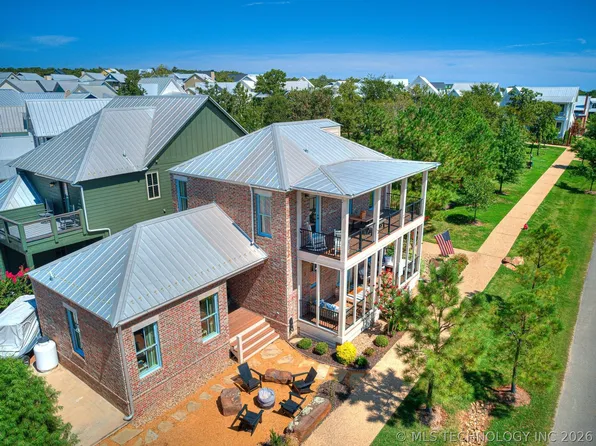 11 Redbud St, Eufaula, OK 74432