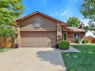 10514 W Haskell St, Wichita, KS 67209