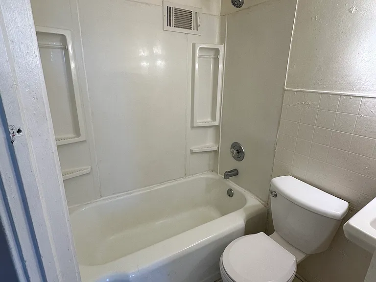 512 Chestnut St — Photo 10