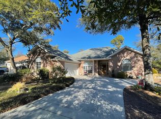 1872 Oak Harbor Dr SW, Ocean Isle Beach, NC 28469