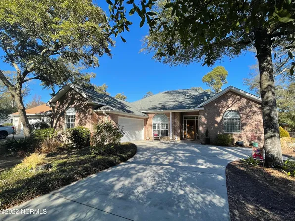 1872 Oak Harbor Dr SW, Ocean Isle Beach, NC 28469