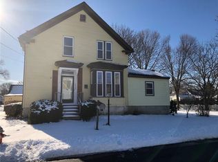 375 Chestnut St, Warwick, RI 02888