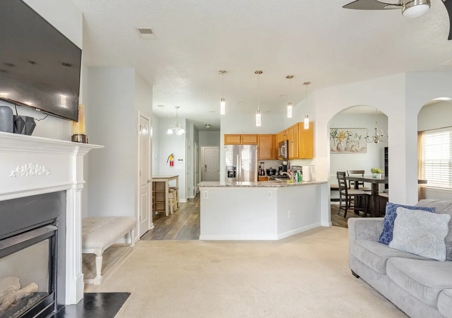 Beautiful 3BD/2.5BTH Atlanta Home - Airport — Photo 2