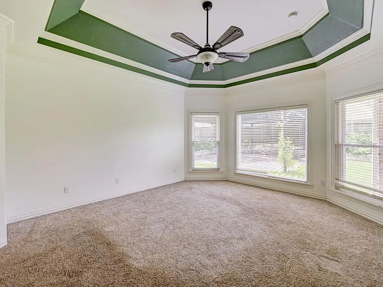 2804 Vermont Ct — Photo 19