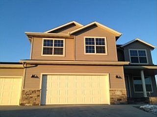 1st image of 652 35th Ave E