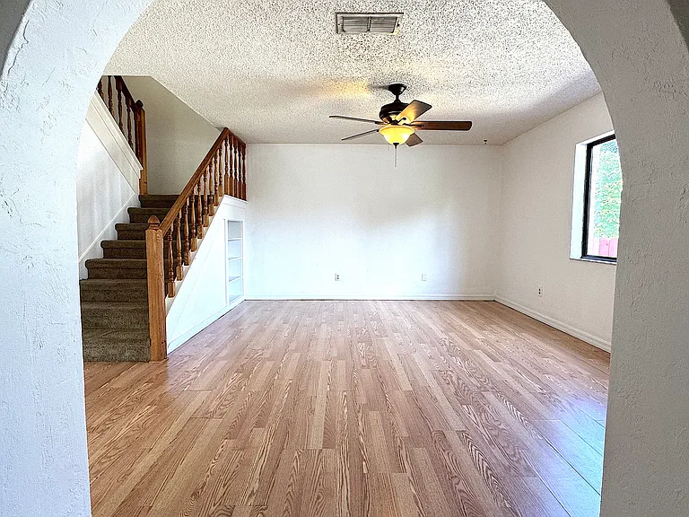 910 Big Tree Rd #803 — Photo 2