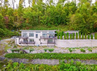 128 Leisure Mountain Rd, Asheville, NC 28804