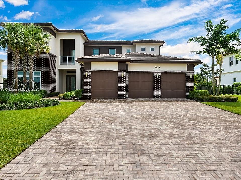 1st image of 5458 E Stillwater Shores Dr