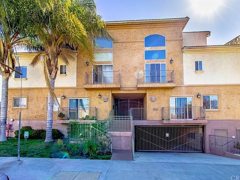 8800 Etiwanda Ave #9 — Photo 10