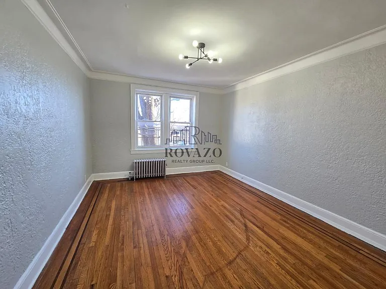 404 Union Ave #102 — Photo 5