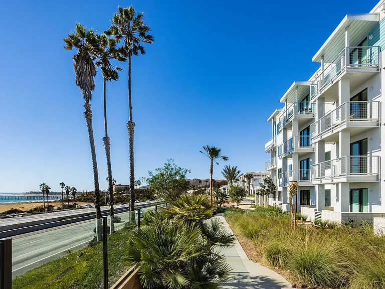 Coastline Ventura — Photo 19