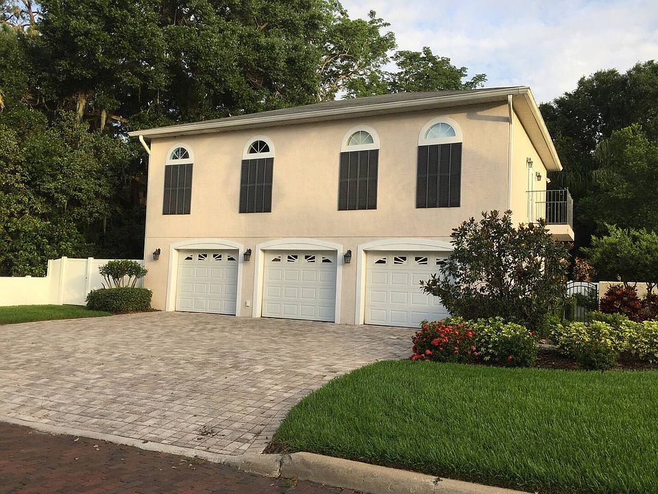 Exterior 2
