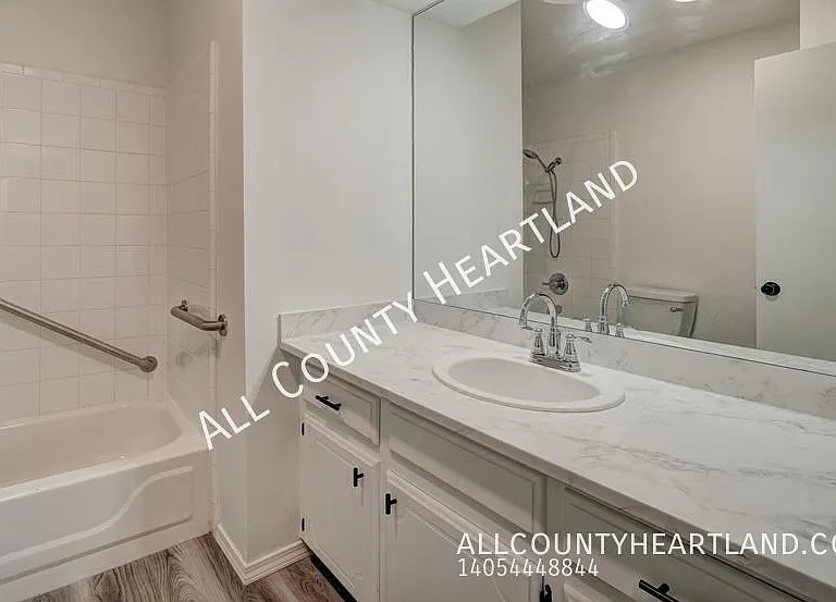 10333 Fairfax Ln — Photo 18