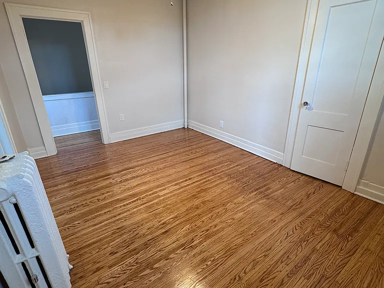 4 Canterbury Rd #3 — Photo 10